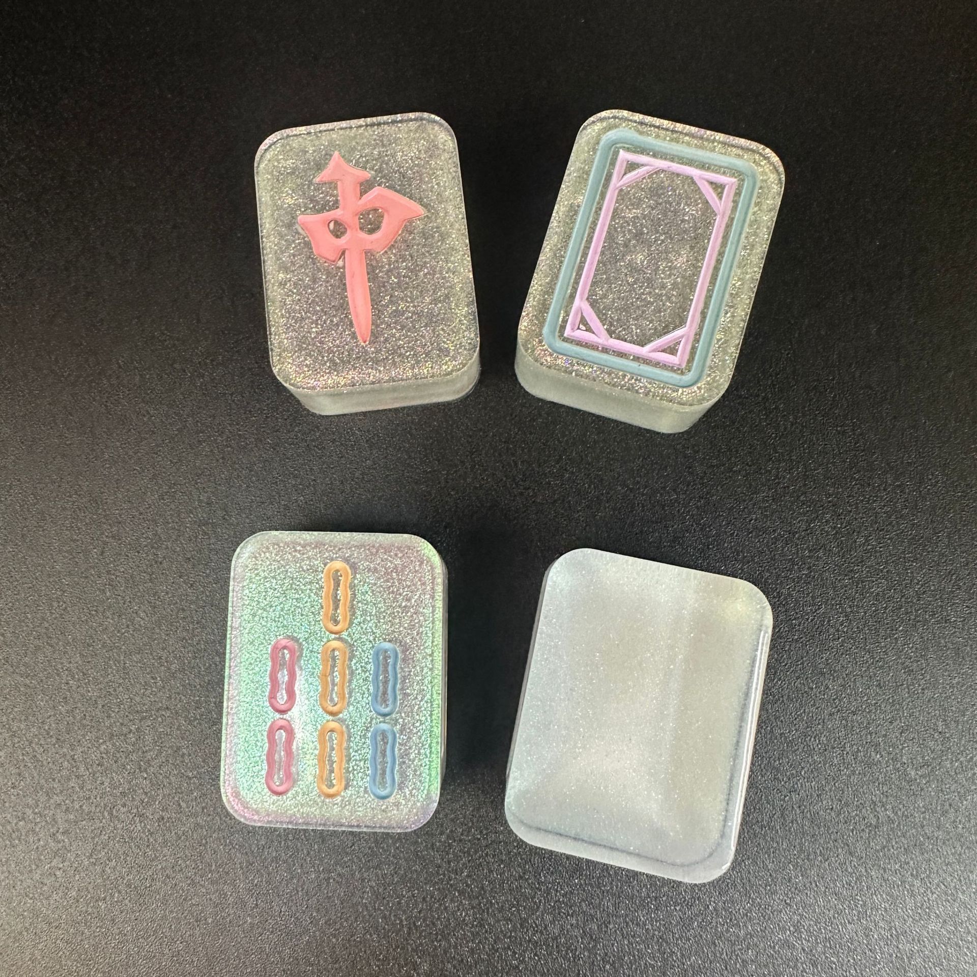 水晶滴胶麻将抖音直播爆款人鱼姬爆闪麻将盲盒盲袋麻将玩具批发