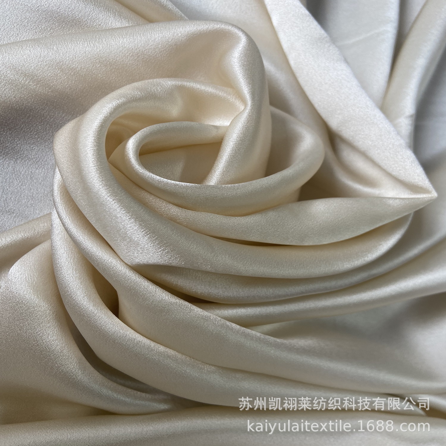 优惠新品重磅真丝面料21mm真丝乔其缎桑蚕丝起皱面料可印染连衣裙