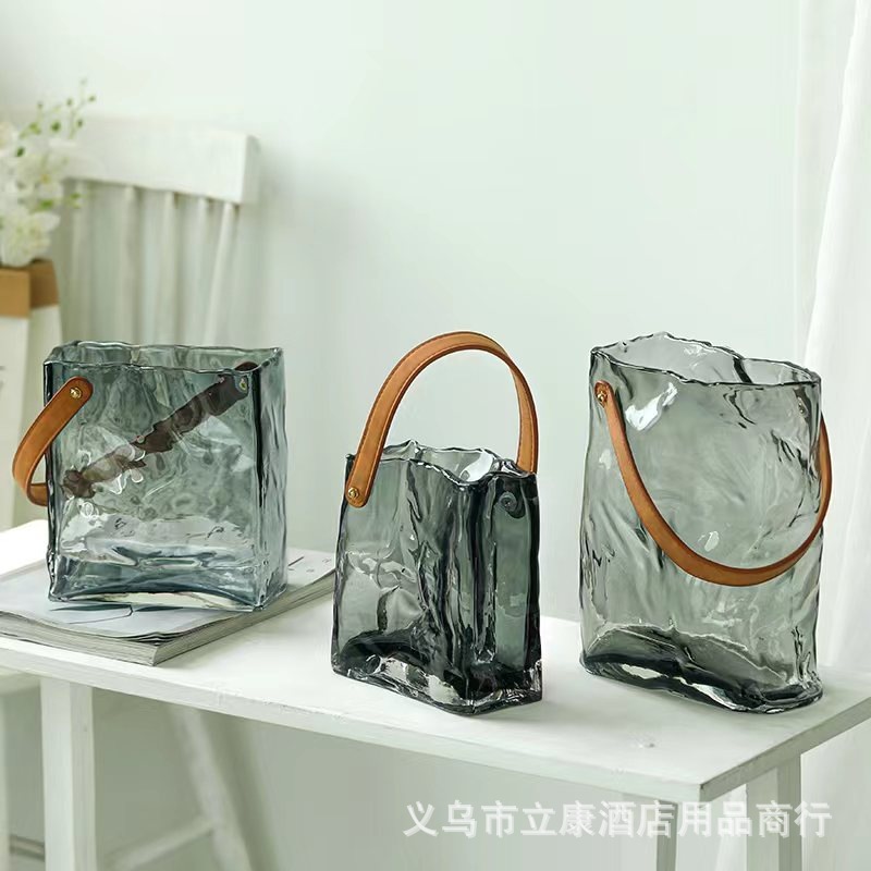 Internet Hot Glass Bag Vase Nordic Creative and Slightly Luxury Fashion Leather Portable Glass Vase Simple Fish Tank Decoration