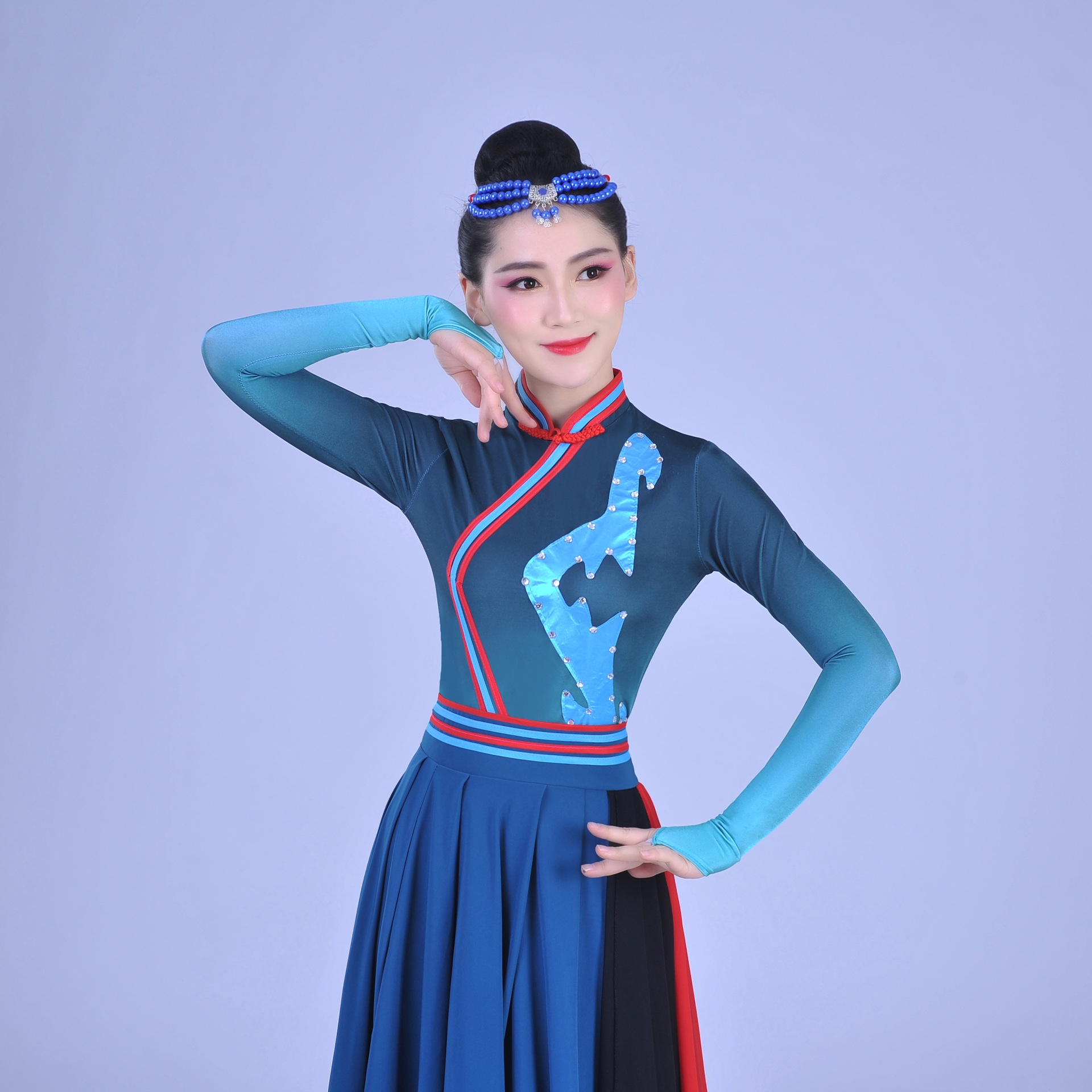 新款蒙古演出服女装鸿雁舞蹈服装蒙古袍成人少数民族表演服天边