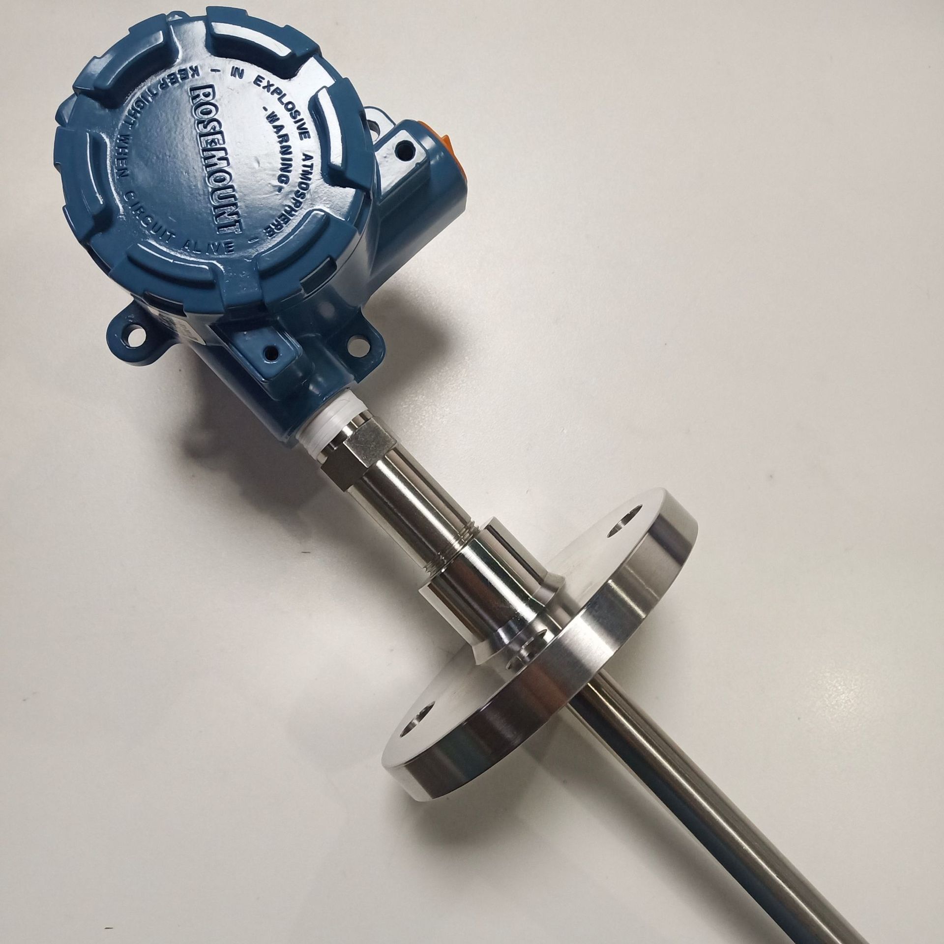 罗斯蒙特248 温度变送器 248hanau2ns 探杆 管径 安装方式可定购