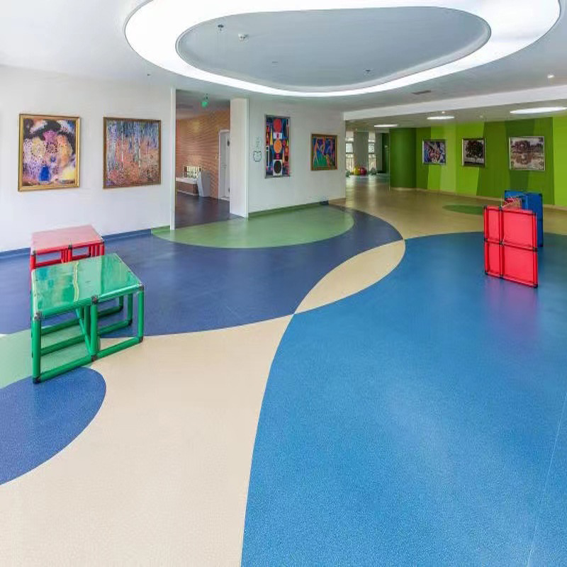 美国阿姆斯壮幻像龙pvc地板2.0厚幼儿园运动地胶学校操场塑胶地板