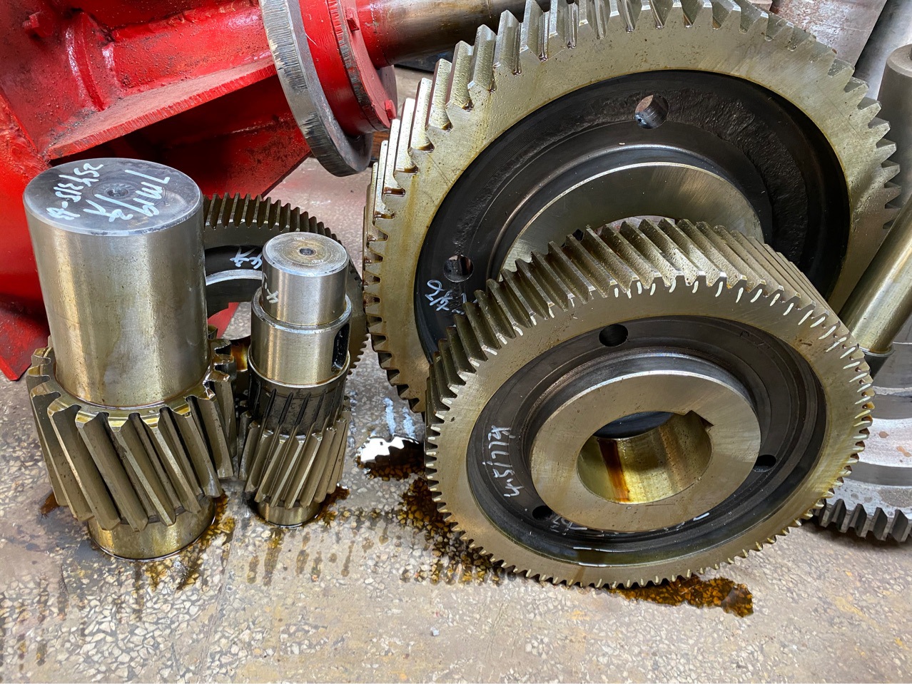 供应jzq250-1000系列减速机配件