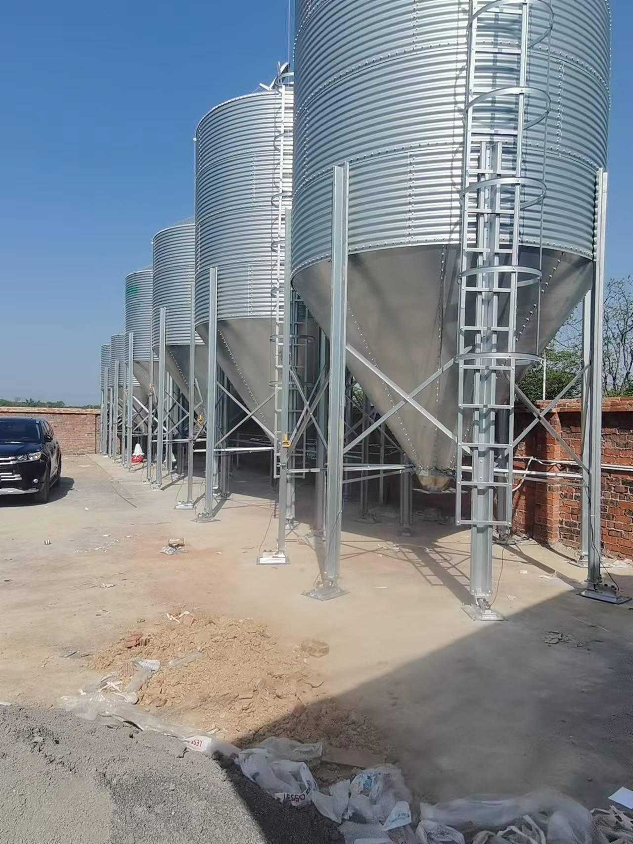 厂家直销,定制不同规格动态定量,配料,料仓料罐,畜牧仓等