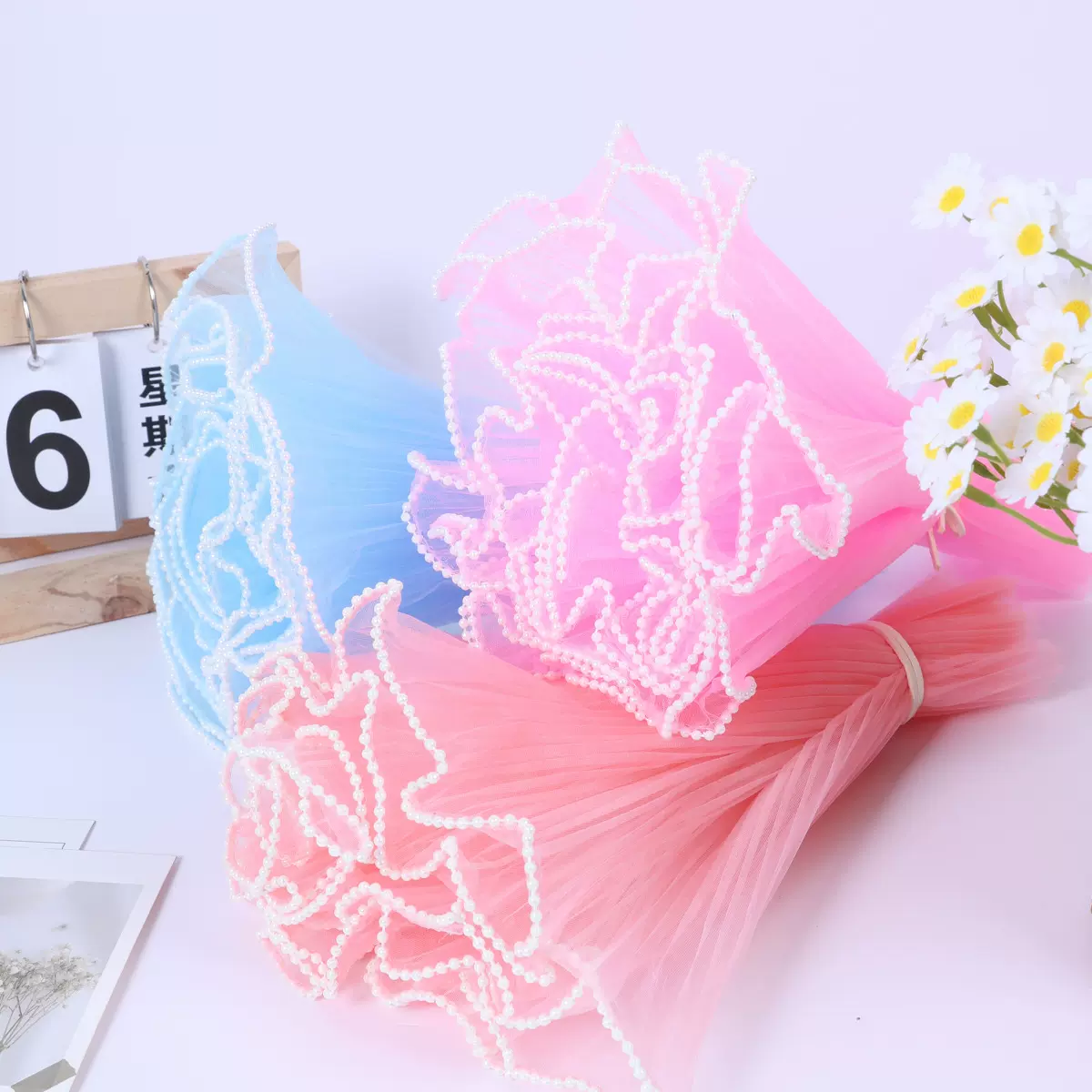 母亲节礼品鲜花资材珍珠波浪纱高级感花束包装材料花店用品波浪纱