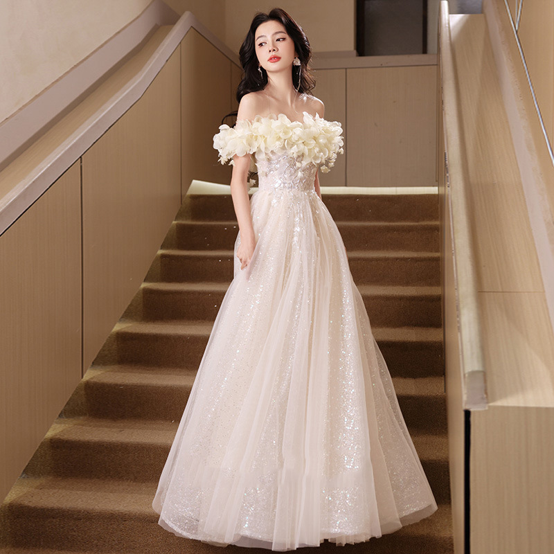 一字肩香槟色晚礼服女2024新款高级感生日宴会成人礼毕业演出主持