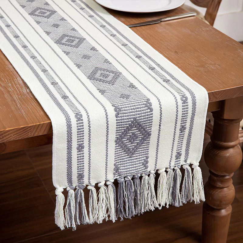 Cross-Border Jacquard Cotton and Linen Table Runner Tablecloth Dining Table Cushion Handmade Tassel Bed Runner Coffee Table Cabinet Cover Towel Tea Towel New