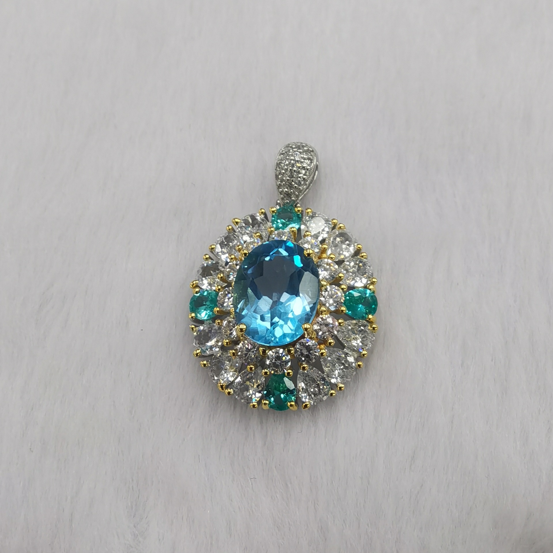 s925银镀双色镶嵌托帕石(瑞士蓝)吊坠