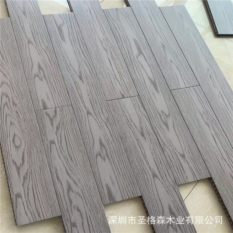 橡木纹理格丽斯地板五一特惠上市