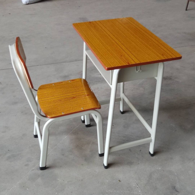 17成交24米相似中小学生课桌椅学校书桌培训辅导班教室课桌儿童写字桌