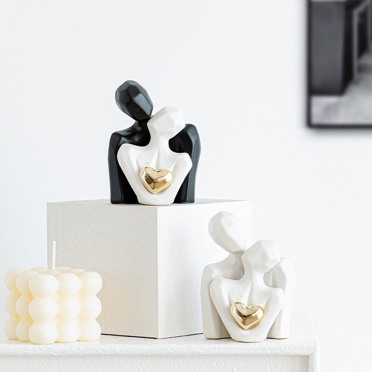 2025新款TEMU跨境外贸切面创意情侣心形镀金抽象艺术陶瓷人物摆件