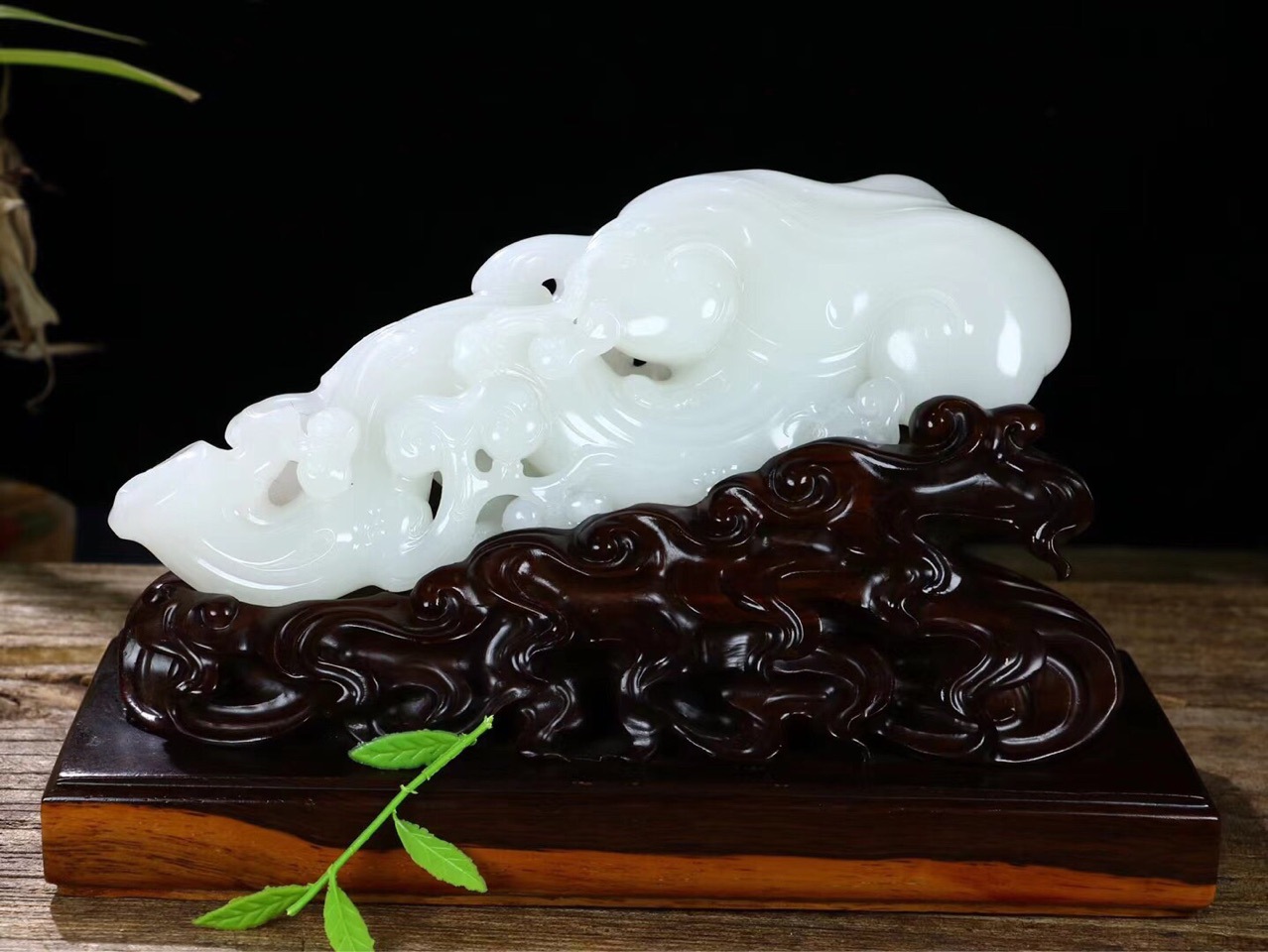 新疆和田玉羊脂玉吉祥如意摆件随形灵芝如意收藏级带证书终生保真