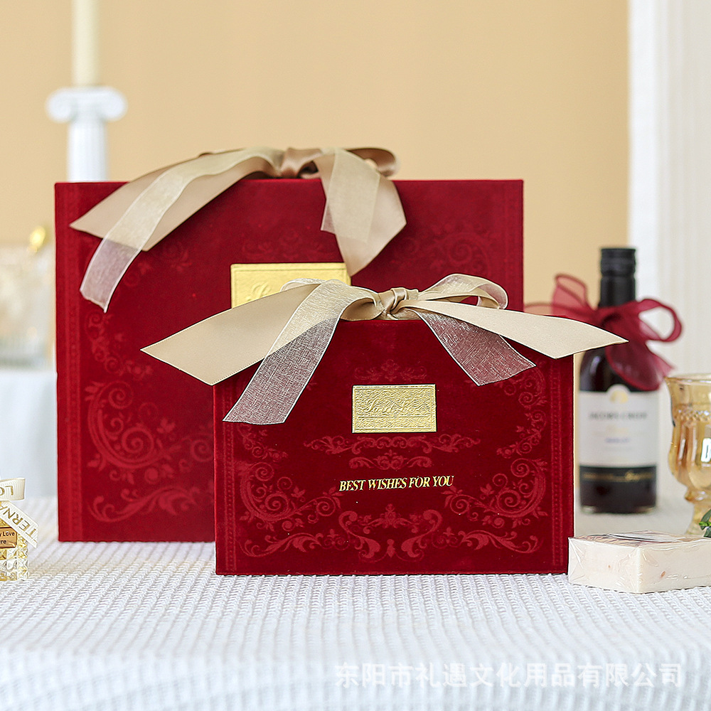 new european bridesmaid hand gift box flannel flip book box texture velvet wedding shop wedding celebration