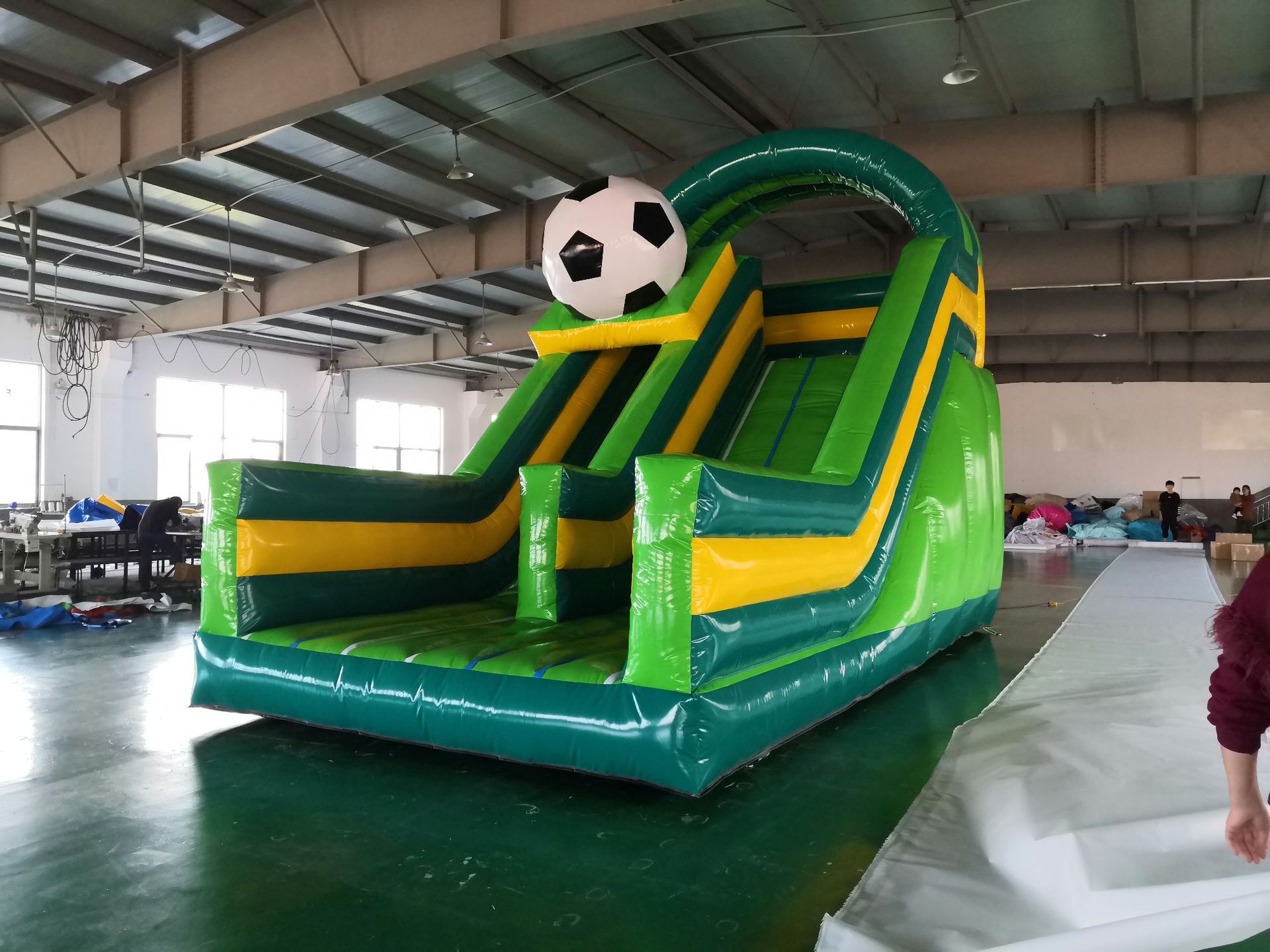 儿童充气蹦床跳床滑梯水池组合充气蹦床儿童蹦床乐园儿童滑梯跳床