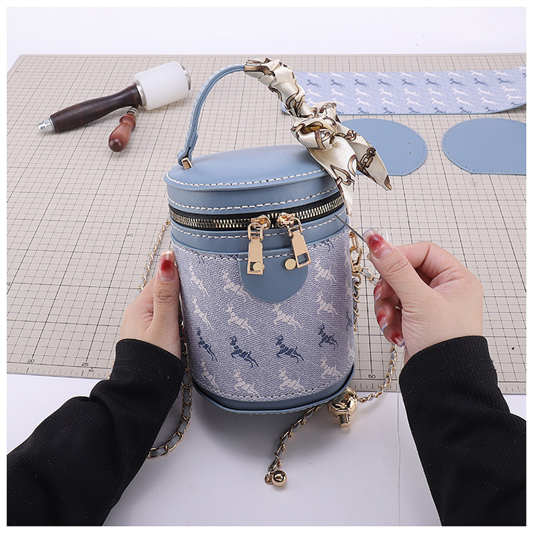 New Fashion Bucket Bag Silk Scarf DIY Handmade Bag Portable Shoulder Crossbody Bag Chain Bag Trendy Printing Material Bag