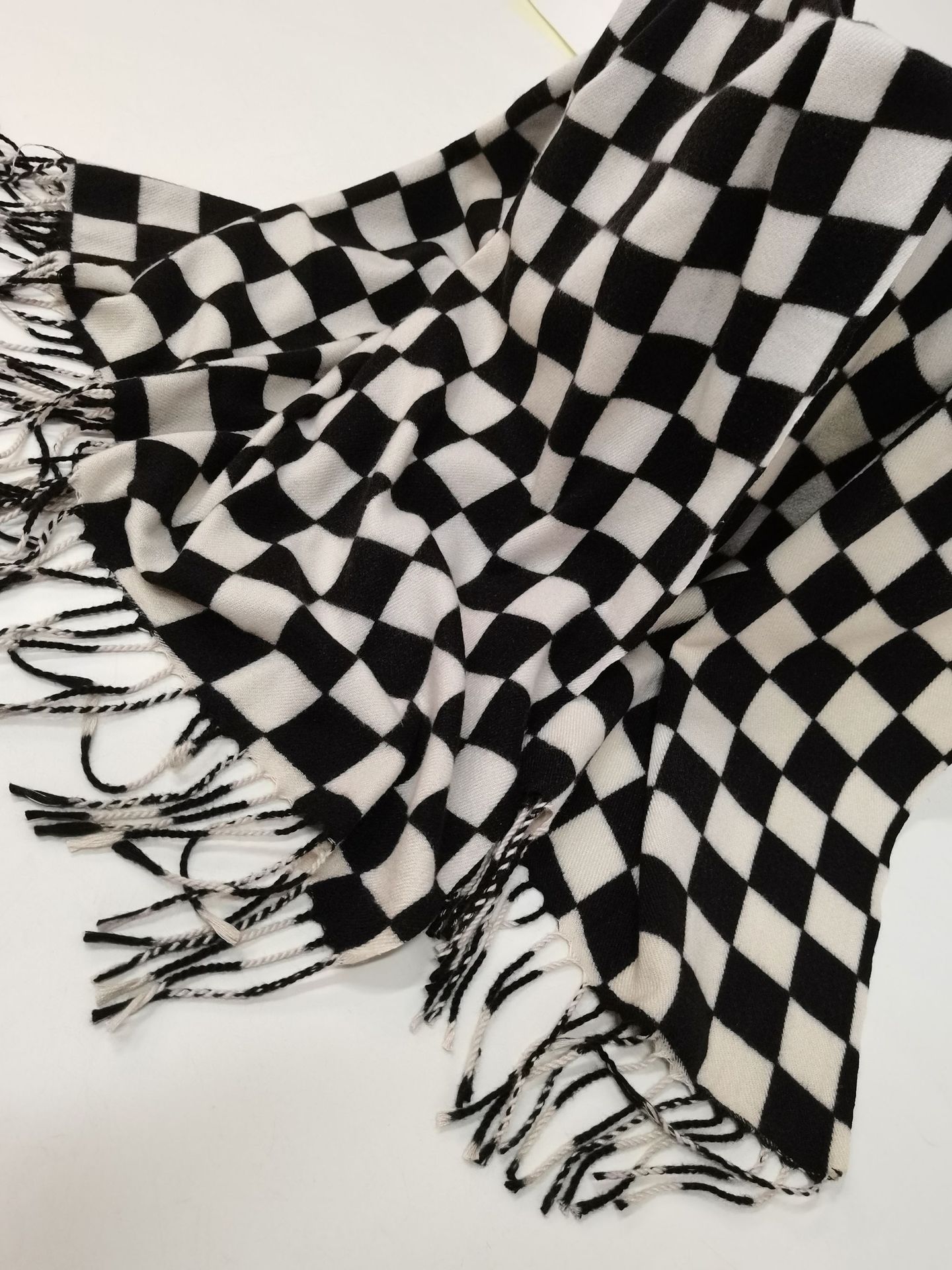 New Winter Houndstooth Scarf for Women Plaid Artificial Cashmere Scarf Wholesale Factory Thickened Shawl Scarf for Women