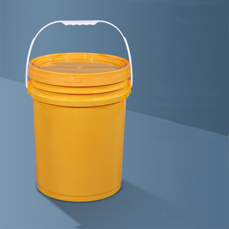 20l圆形加大加厚塑料桶黄色手提带按压盖水桶带油嘴盖空桶
