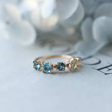 新款渐变色蓝白托帕石多宝石锆石戒指女日系同款镀金轻奢开口指环
