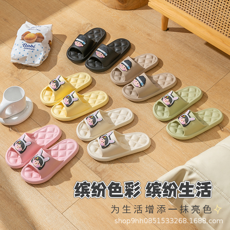 New Cartoon Slippers Women's Outdoor Slippers Fashionable All-Matching Good-looking Home Slippers Non-Slip Deodorant Couples Sandals