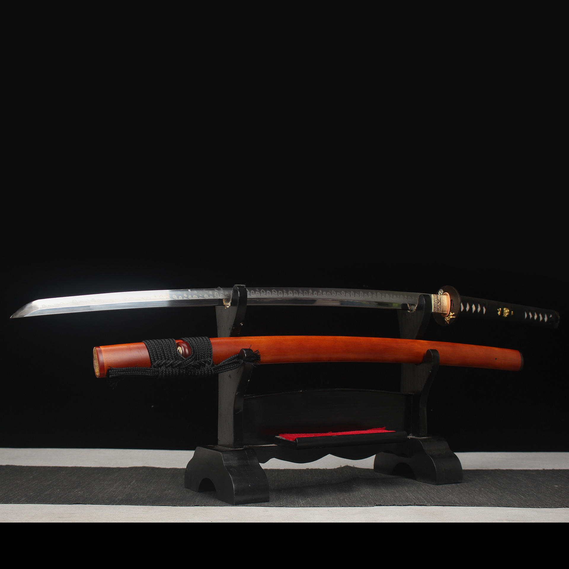 龙泉华影刀剑t10烧刃武士刃一体影视刀剑武术刀冷兵器未批发开刃