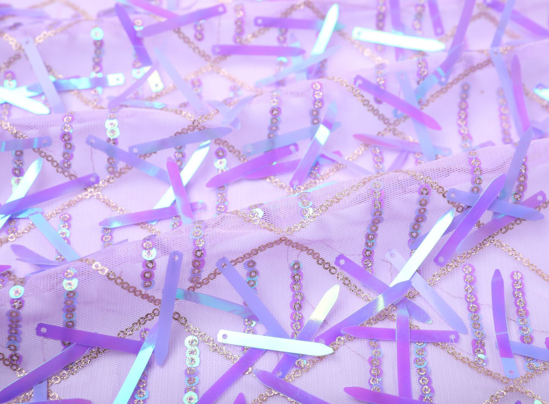 厂家销售 亮片绣花布料 高密度珠片绣亮片婚纱礼服舞台装饰面料