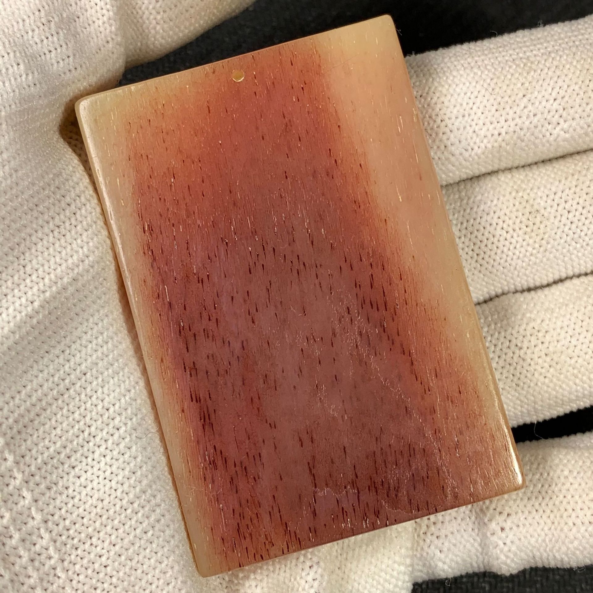 原色骆驼骨蝌蚪文文无事牌背云吊坠配饰