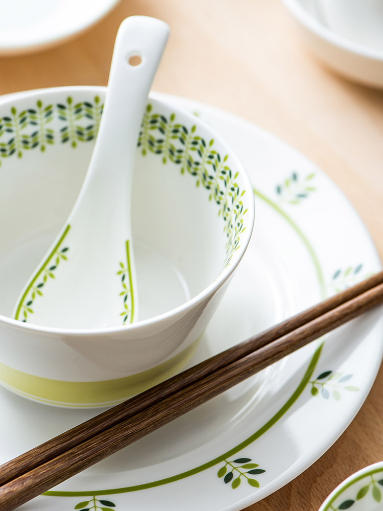 btv4亿嘉中式陶瓷碗碟套装家用现代简约碗盘乔迁餐具礼盒结婚碗筷