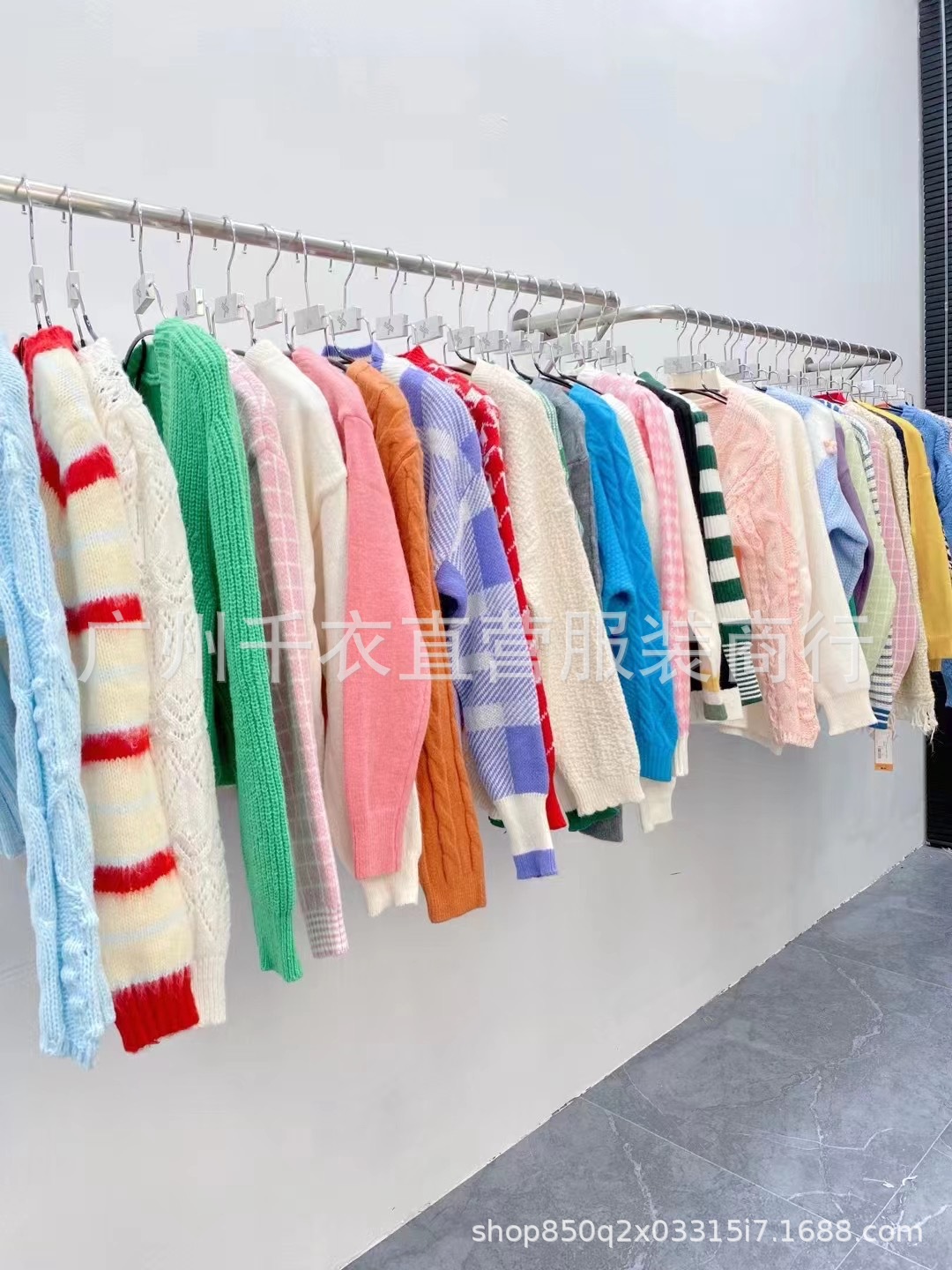 stall live first-hand supply autumn and winter women‘s sweater loose pullover leisure wool mink sweater female wholesale