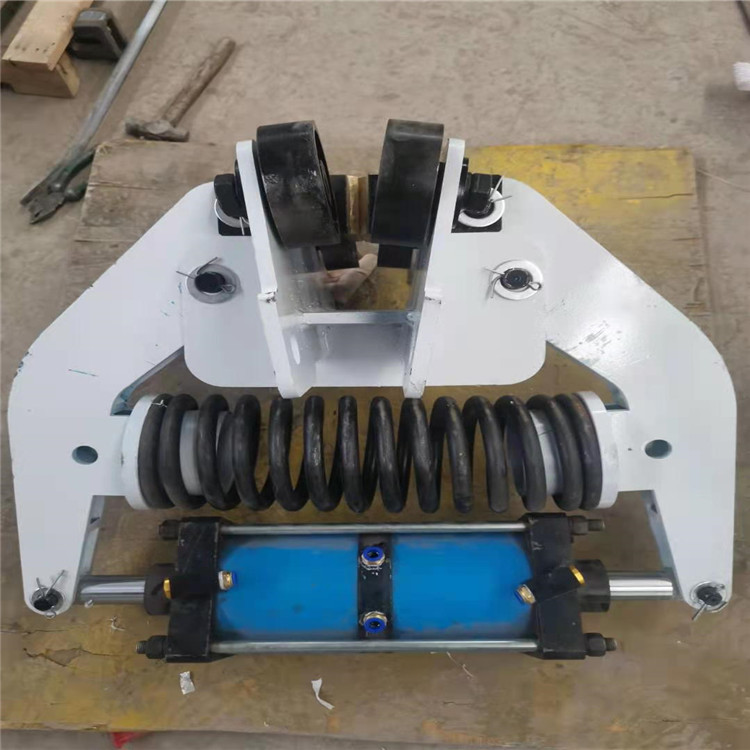 气动单轨吊 厂家批发矿用气动单轨吊 运输单轨吊轨道配件矿用机械