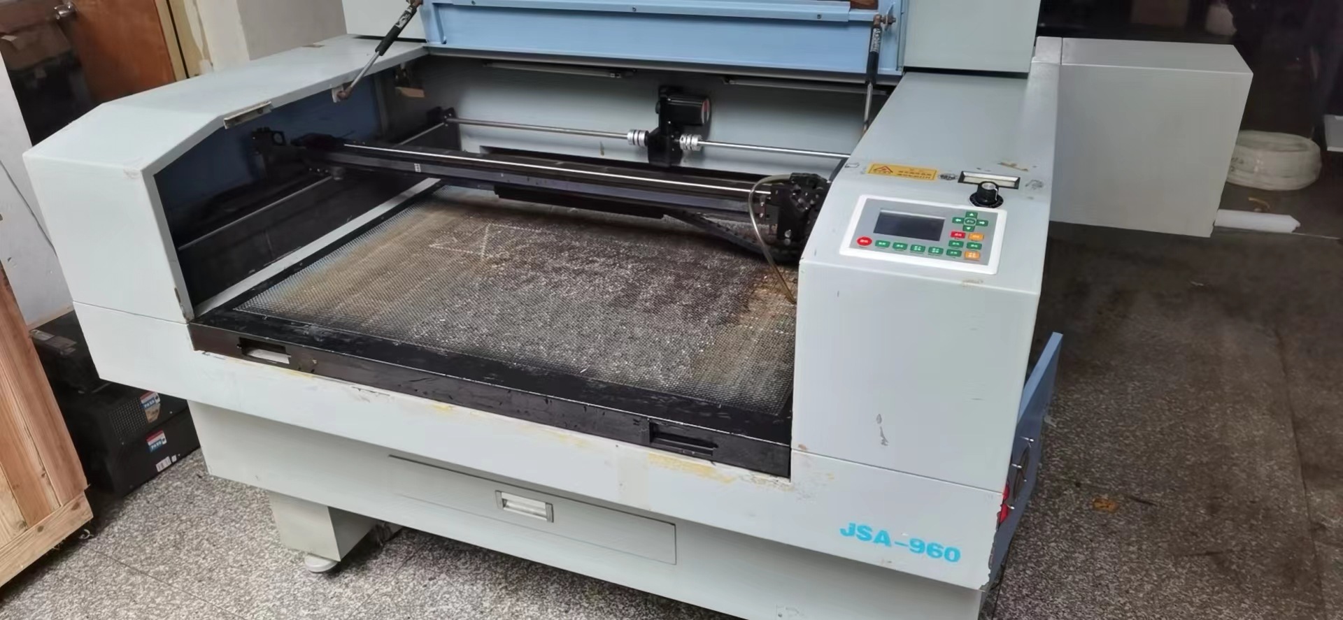 二手激光机切割机