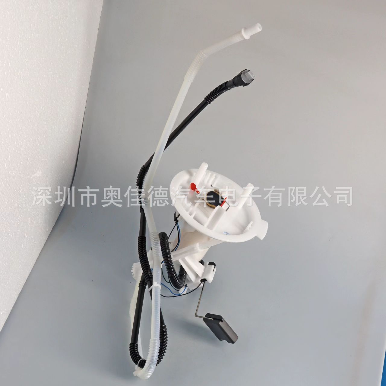 适用于奔驰e级/212副泵 高端燃油泵总成2124701394 2044700394