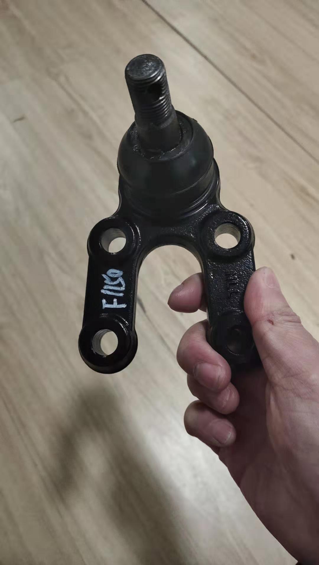 适用于双龙平衡杆拉杆球头