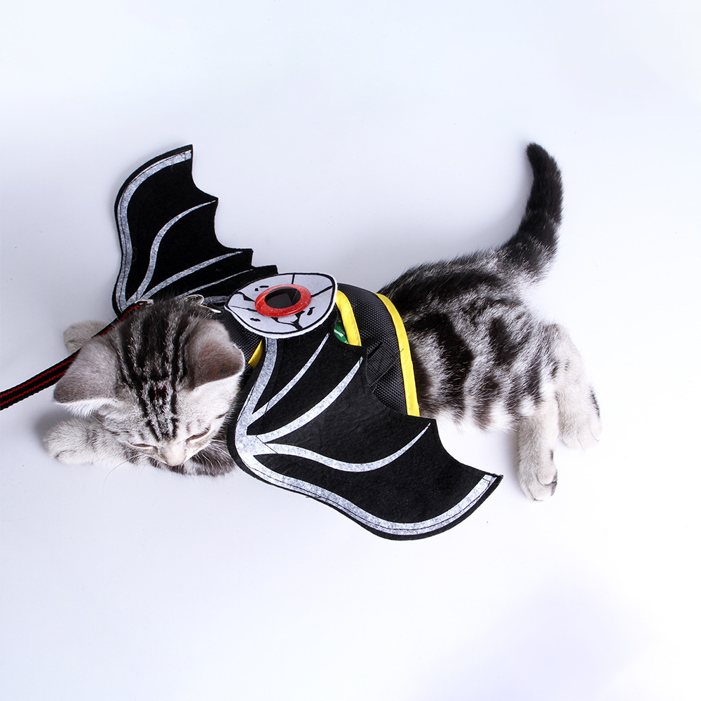 Cross-Border New Halloween Bat Eyes Chest and Back Collar Funny Dress up Cat Costume Hand Holding Rope Factory Direct Sales