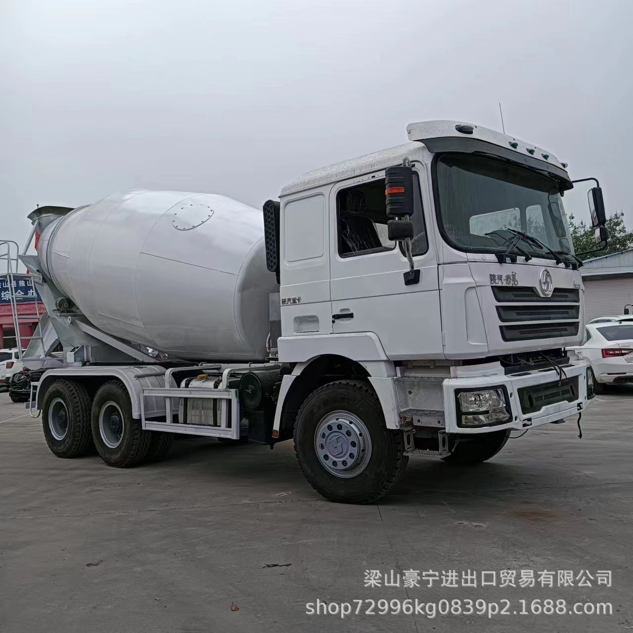 二手水泥搅拌车出口 右驾驶德龙搅拌罐车大12方 混凝土搅拌车