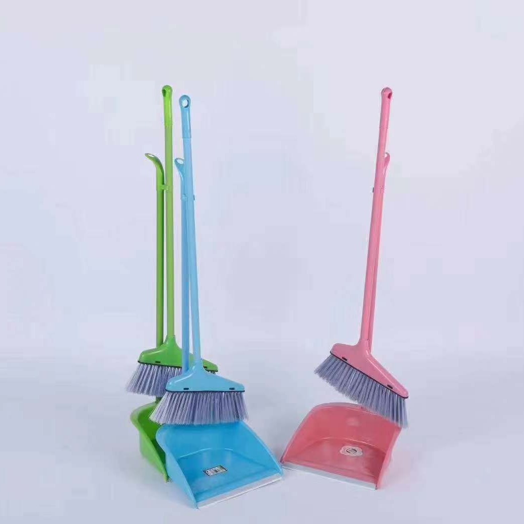 批发塑料扫把簸箕组合套装家用扫地软毛蝴蝶小包壳硬毛笤帚套扫帚