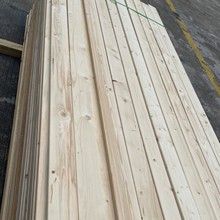 厂家供应北欧赤松木板防腐木户外加工防腐木板材料木条箱防腐木板