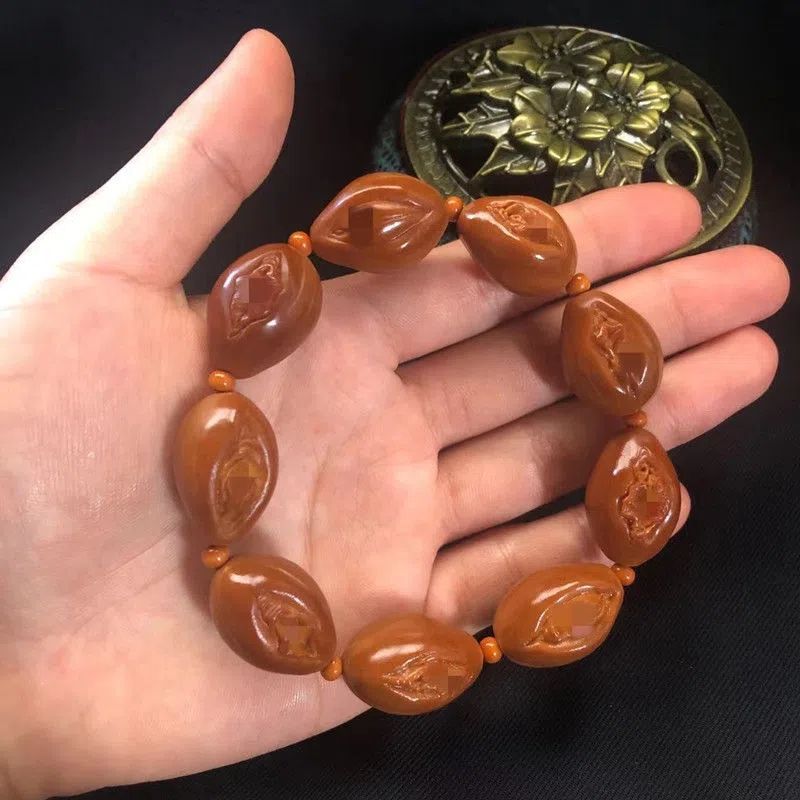 橄榄核雕刻手串女体手把件生命之源核雕工艺手串文玩手链-阿里巴巴
