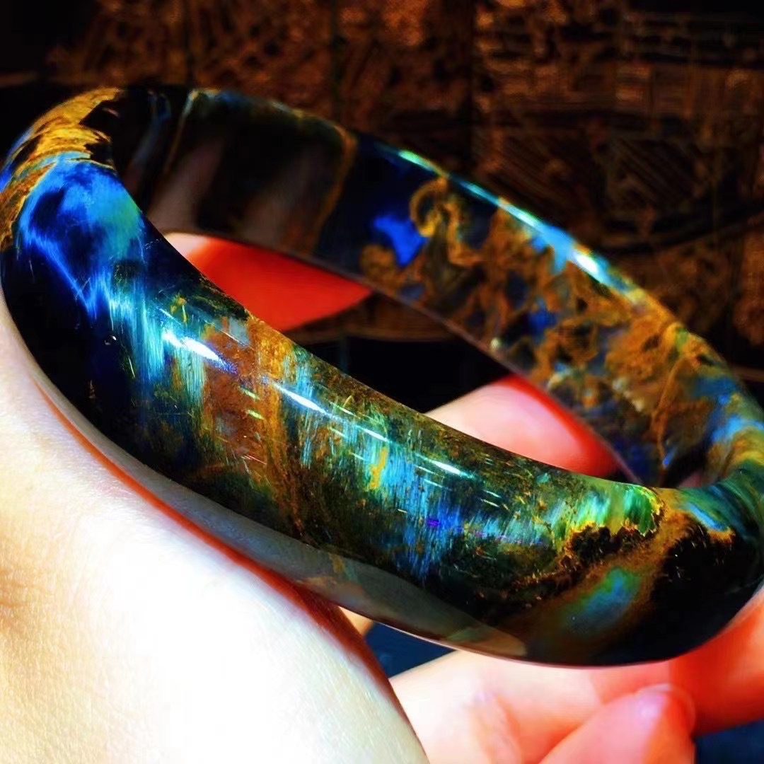 高品质彼得石手镯颜色火彩强珍贵能量宝石圈口60左右