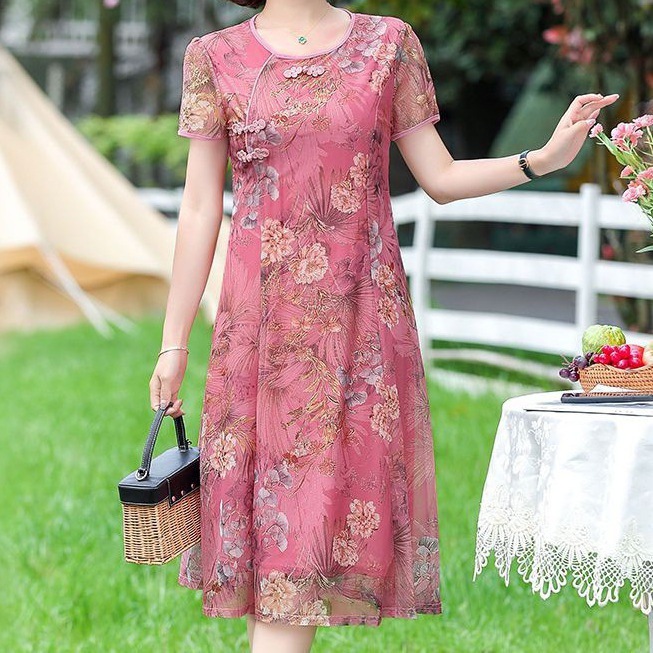 w繧2中年妈妈装夏装连衣裙洋气质2024新款中老年女士夏款短袖雪纺