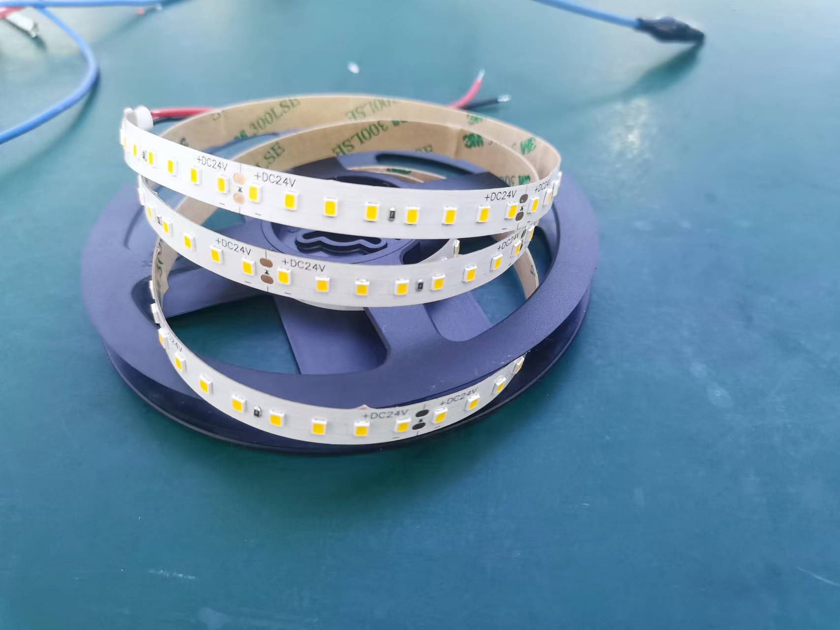 厂家直供 s型灯条2835 12v 120d发光字迷你字广告字弯折造型灯带-报价