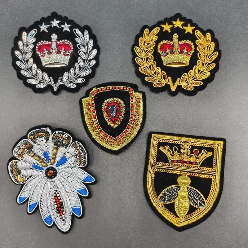皇冠蜜蜂麦穗绣花服装徽章胸章肩章勋章金属标领花帽徽金银线刺绣