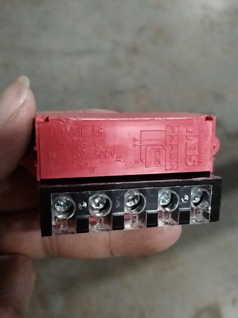 5刹车整流器 8253846 sew电机整流模块 sew制动模块 抱闸块相似店铺>