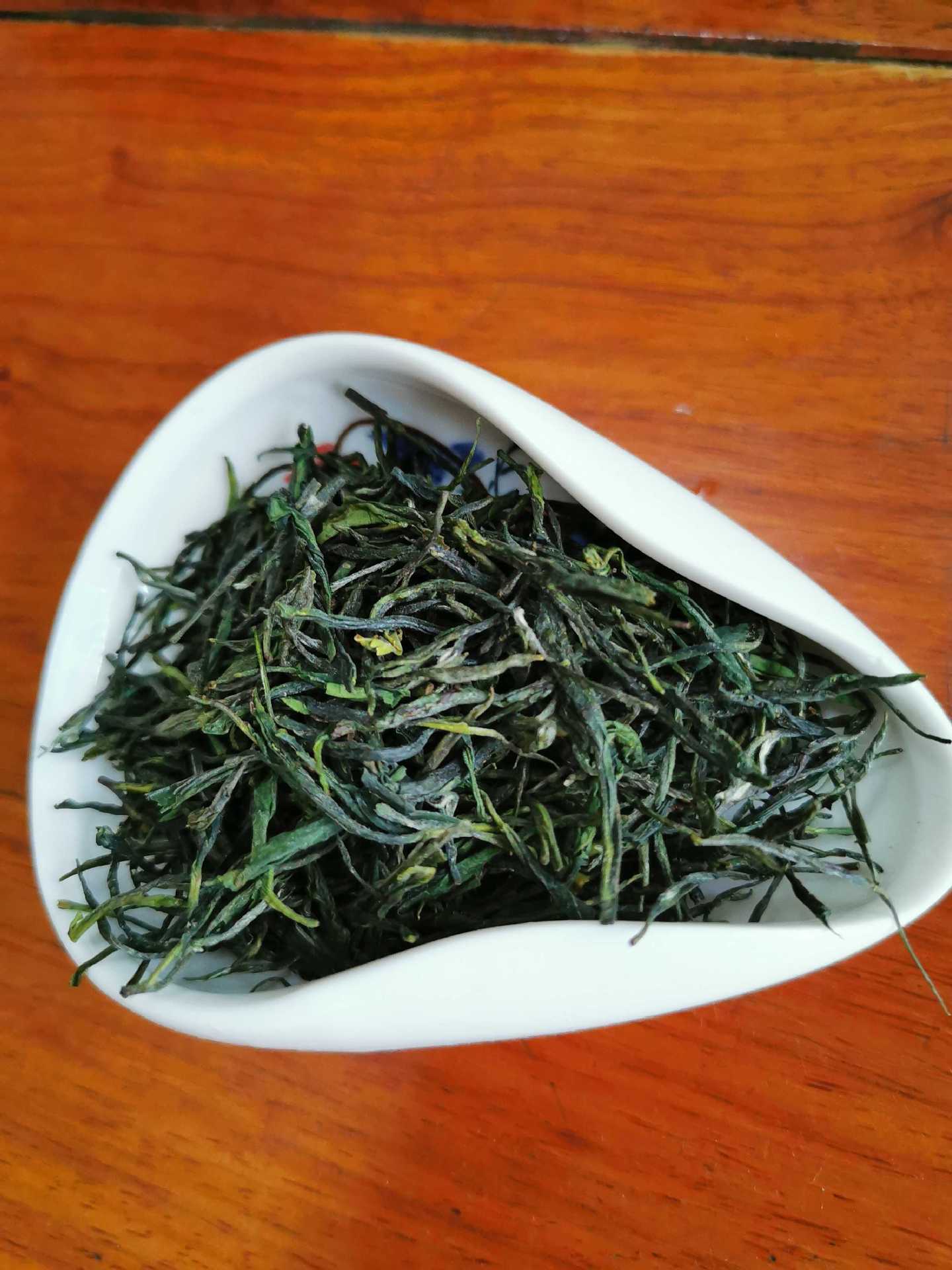 信阳毛尖2021绿茶特级嫩芽新茶散装盒装商城野茶高山茶浓香型150g