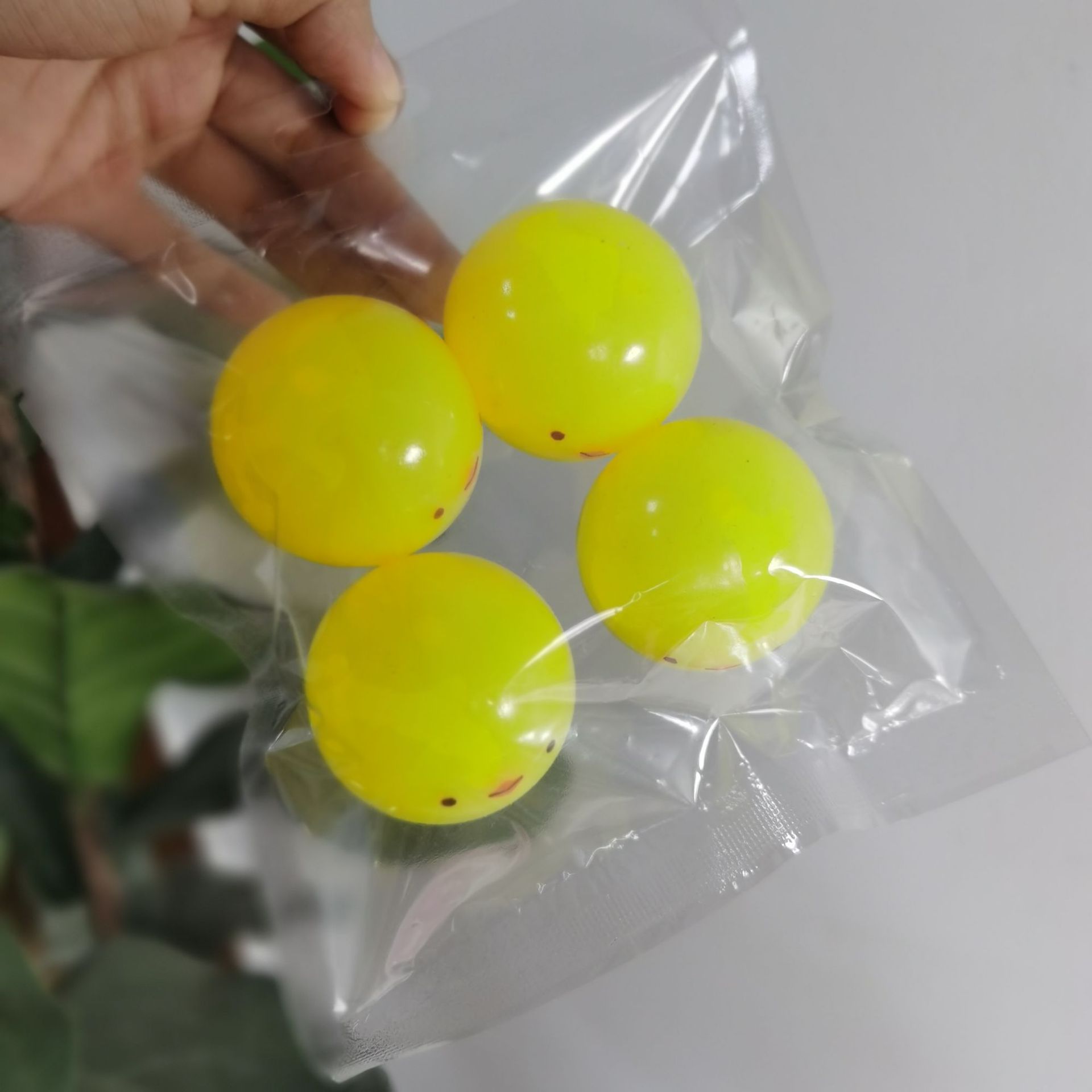 卡通动物柯基粘粘球 解压粘墙球黏黏球 挤压发泄球小猪解压粘墙球