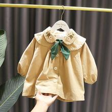 女宝宝风衣外套女童秋装新款婴儿童纯棉绣花娃娃领宽松外套中长款