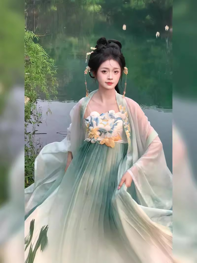 han clothing ancient style four seasons spring tang style chest-made cheok skirt chinese traditional han clothing embroidery han elements ancient costume spring and summer
