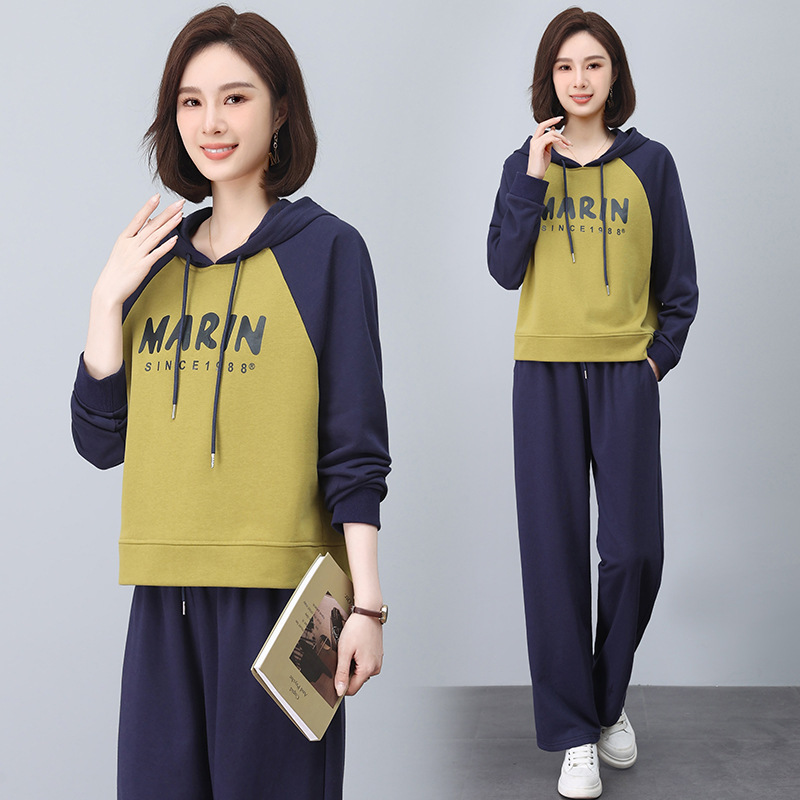 运动服套装夏季新款哈伦大码套装中老年妈妈装女休闲时尚中袖两件套