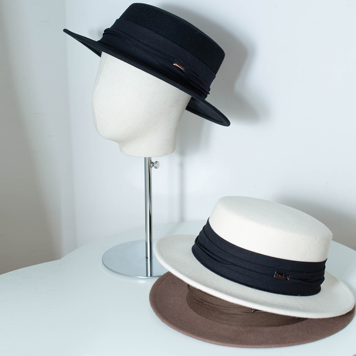 秋冬英伦羊毛礼帽男女平顶大檐帽复古爵士帽黑色毛呢法式赫本风帽