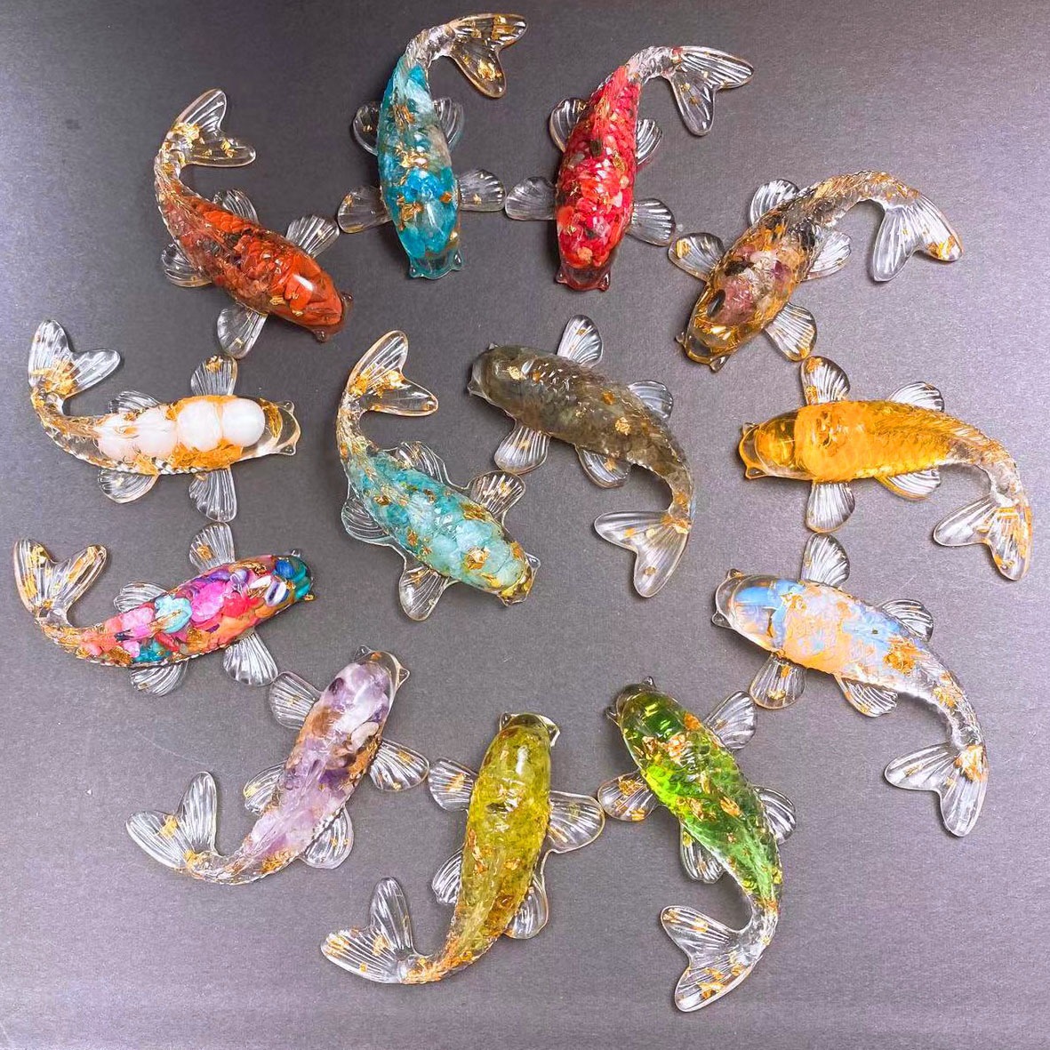 Natural Crystal Gravel Epoxy Fish Koi Shape Decoration Office Desktop Decoration Gift Car Decoration