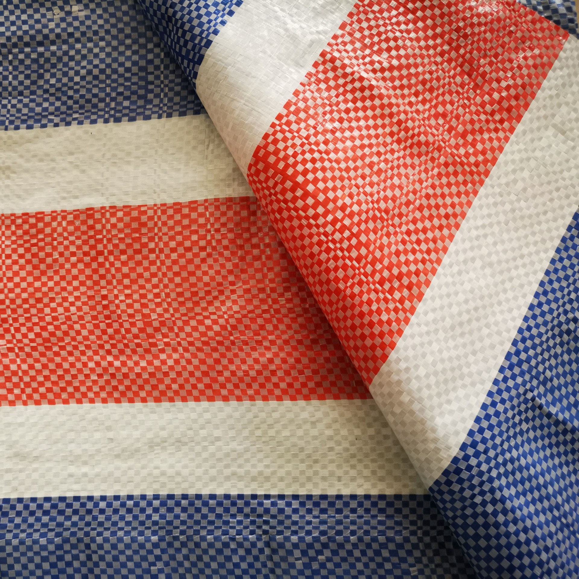 批发彩条布三色布单膜 盖货装修布 主要用于防尘遮盖量大从优-阿里巴